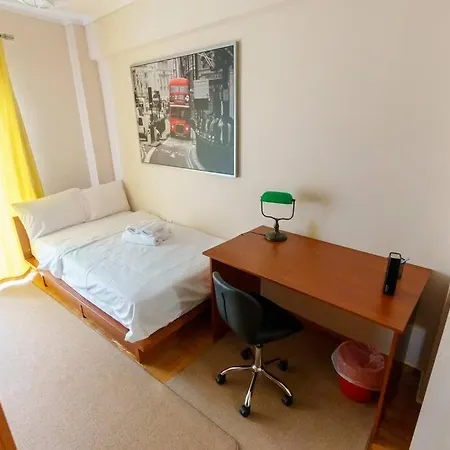 Cosy Near The Centre *